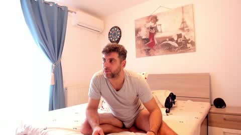 valyvalisimo online show from March 2026 06:03:01 PM