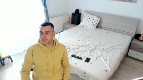 valyvalisimo online show from March 2026 07:36:02 AM