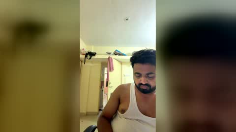 Snapshot of vampire712 chatting on June 2026 05:26:01 PM vampire712 online show from June 2026 05:26:01 PM