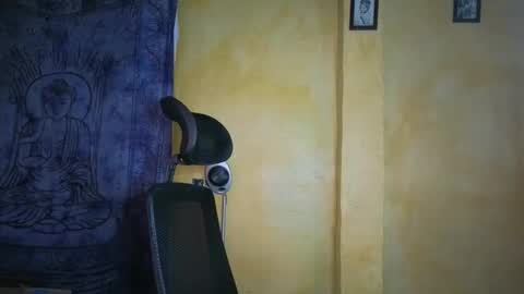 vampwoman online show from February 2026 09:36:02 AM