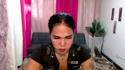 vampy_ebony_laxine online show from September 2025 12:43:02 AM