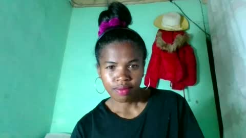 Snapshot of vanafiry chatting on July 2026 06:32:01 AM vanafiry online show from July 2026 06:32:01 AM