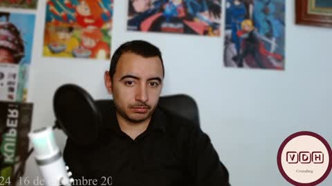 Snapshot of vanderheyl chatting on December 2024 12:01:02 AM vanderheyl online show from December 2024 12:01:02 AM