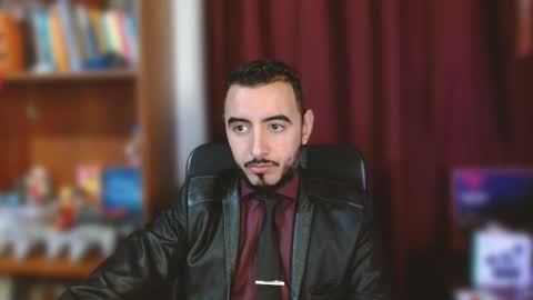 Snapshot of vanderheyl chatting on October 2025 05:03:02 AM vanderheyl online show from October 2025 05:03:02 AM