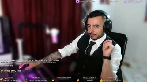 Snapshot of vanderheyl chatting on February 2026 03:44:01 AM vanderheyl online show from February 2026 03:44:01 AM