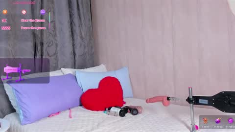 V A N E  online show from November 2025 03:16:02 AM