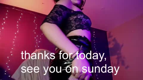 Vanelope online show from November 2025 07:02:02 PM