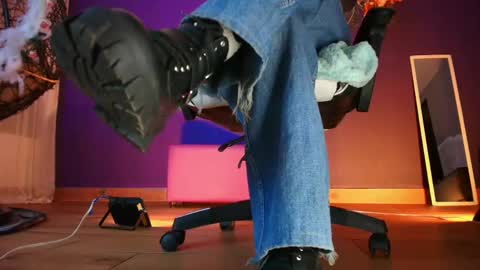 Vanelope online show from April 2026 02:29:02 AM