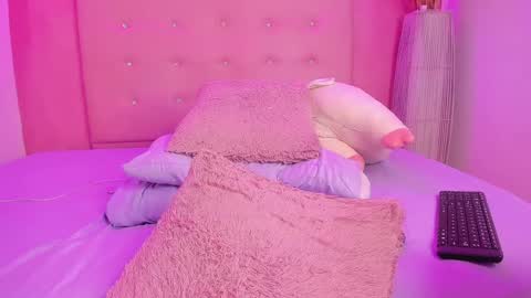 vaness_dior online show from January 2025 05:38:02 PM