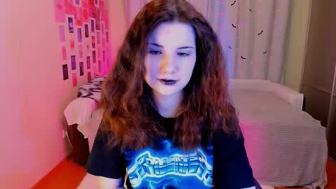 Vanessa online show from February 2025 09:01:01 PM