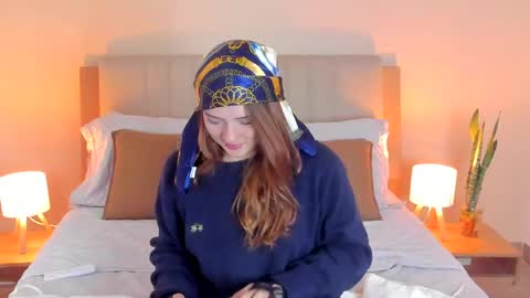 Snapshot of vanessa_foxyy chatting on May 2026 08:18:02 PM vanessa_foxyy online show from May 2026 08:18:02 PM