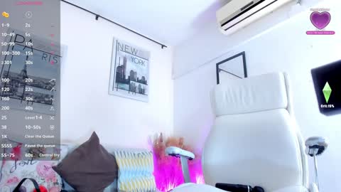 Snapshot of vanessa_gonzaless chatting on December 2024 12:51:02 PM Vanessa online show from December 2024 12:51:02 PM