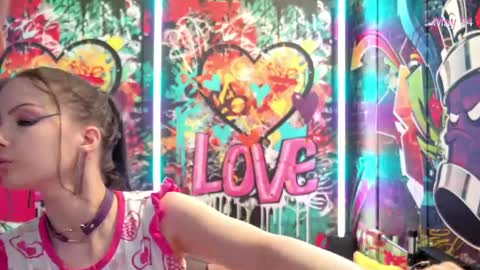Snapshot of vanessa_love chatting on May 2026 04:12:01 PM Vanessa online show from May 2026 04:12:01 PM