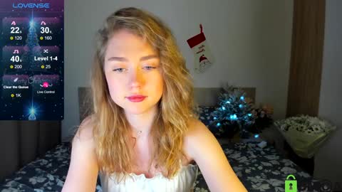 Vanessa Maes online show from December 2024 11:49:02 PM