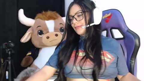 Snapshot of vanessa_wead chatting on July 2026 04:54:02 AM Vane Wead online show from July 2026 04:54:02 AM