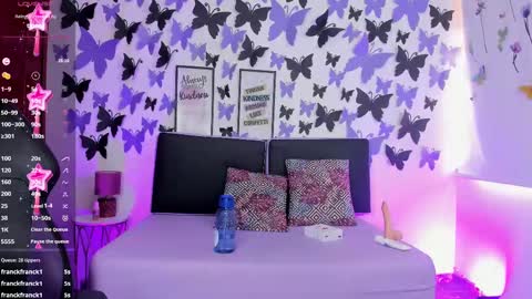 Snapshot of vanessaa_sexygirl chatting on December 2024 04:49:01 PM Vanessa online show from December 2024 04:49:01 PM