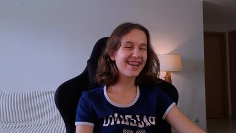 vanessa online show from December 2024 01:48:02 AM