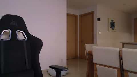 vanessa online show from January 2025 10:32:02 AM