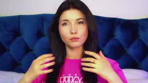 Vanessa online show from June 2026 07:05:02 PM