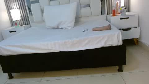 Vanessa Hard online show from October 2025 08:59:01 PM