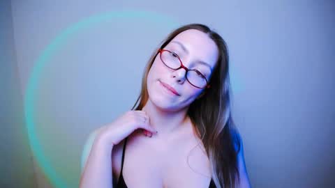 Vanessa online show from February 2025 09:43:01 PM