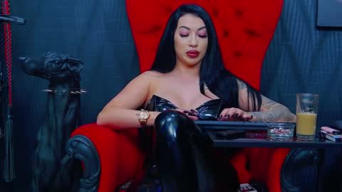 Miss Vanessa online show from January 2025 01:29:01 AM