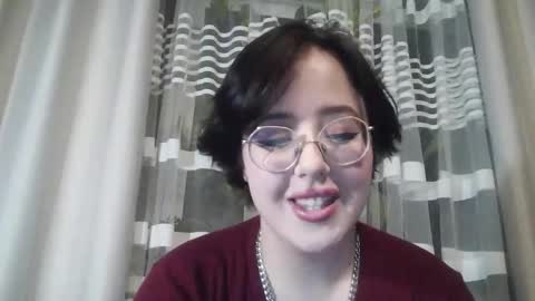 Snapshot of vanessashadow chatting on October 2025 03:12:01 PM vanessashadow online show from October 2025 03:12:01 PM