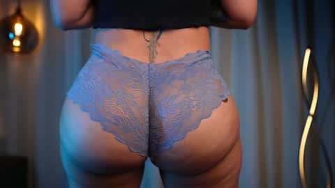 Vania  online show from January 2025 04:37:02 AM