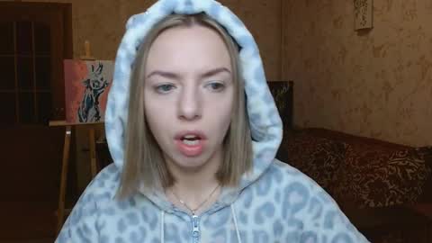 VanillaMuffin online show from October 2025 07:01:02 AM