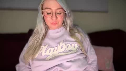 vanillapuddingpie online show from February 2026 03:03:02 AM