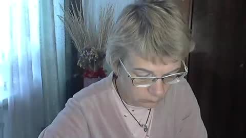Vanillaxcreamy online show from October 2025 10:05:02 AM