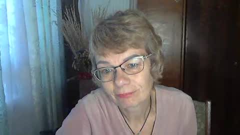 Vanillaxcreamy online show from November 2025 08:06:01 AM