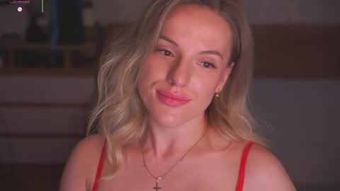 Sophie online show from May 2026 09:31:02 PM