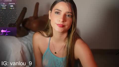 Snapshot of vaniluu9 chatting on October 2025 10:43:02 PM Vanilu online show from October 2025 10:43:02 PM