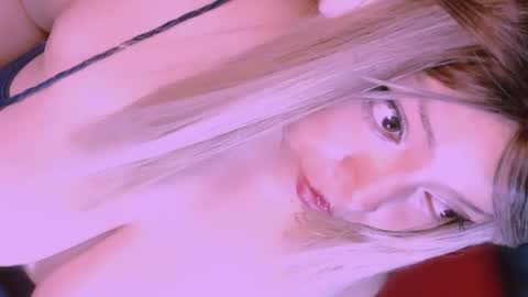 Snapshot of vanne_amet chatting on July 2026 12:08:01 PM free follow me online show from July 2026 12:08:01 PM