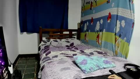 vannellope_vladimir online show from June 2026 10:43:02 AM