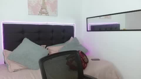 vane online show from March 2026 08:45:01 PM