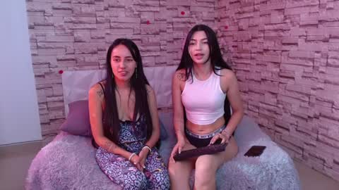 Snapshot of vanse_lust chatting on December 2024 09:50:01 PM Karuna online show from December 2024 09:50:01 PM