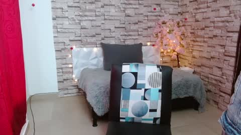 Snapshot of vanse_lust chatting on December 2024 09:58:02 PM Karuna online show from December 2024 09:58:02 PM