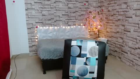 Snapshot of vanse_lust chatting on January 2025 09:34:01 PM Karuna online show from January 2025 09:34:01 PM