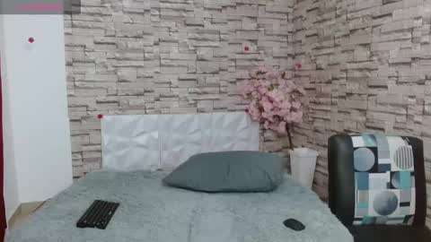 Snapshot of vanse_lust chatting on February 2025 02:03:02 AM Karuna online show from February 2025 02:03:02 AM