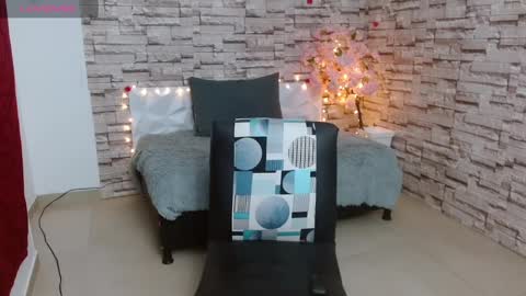 Snapshot of vanse_lust chatting on February 2025 02:14:01 AM Karuna online show from February 2025 02:14:01 AM