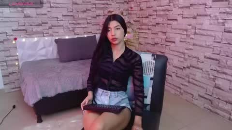 Snapshot of vanse_lust chatting on February 2025 07:35:02 PM Karuna online show from February 2025 07:35:02 PM
