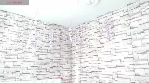 Snapshot of vanse_lust chatting on September 2025 09:14:01 PM Karuna online show from September 2025 09:14:01 PM