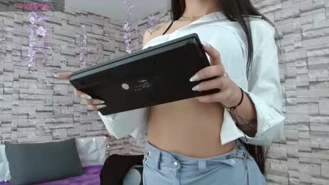 Snapshot of vanse_lust chatting on September 2025 07:47:02 PM Karuna online show from September 2025 07:47:02 PM