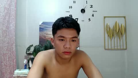 Snapshot of vanxxx2005 chatting on December 2024 06:56:02 PM vanxxx2005 online show from December 2024 06:56:02 PM