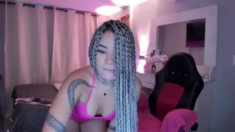 Vayolett Bass online show from December 2025 01:13:02 AM