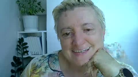 vea_motty online show from June 2026 03:16:02 PM