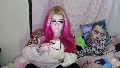 Veronica Lehane online show from January 2025 08:24:01 AM