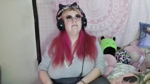 Veronica Lehane online show from February 2025 12:07:01 AM